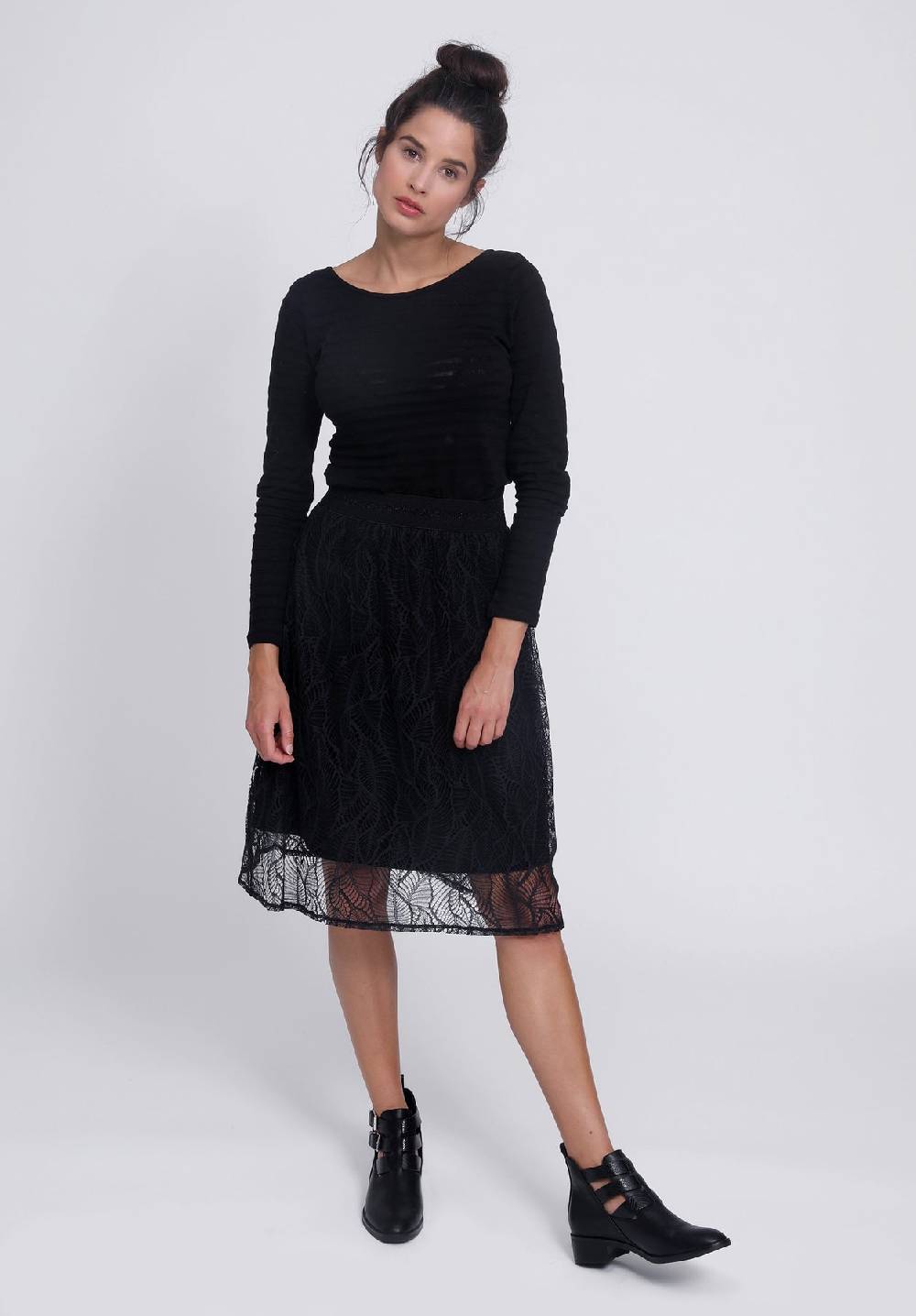 Lovjoi Spitzenrock TARU