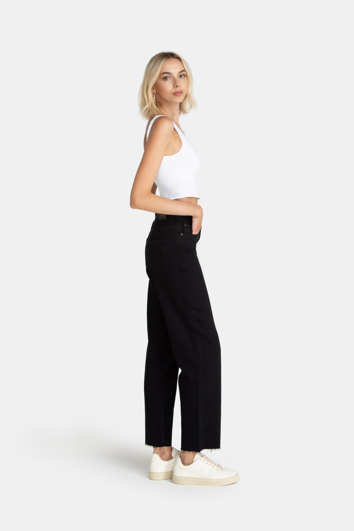 Lovjoi Straight Jeans MEDLAR Black Overdyed