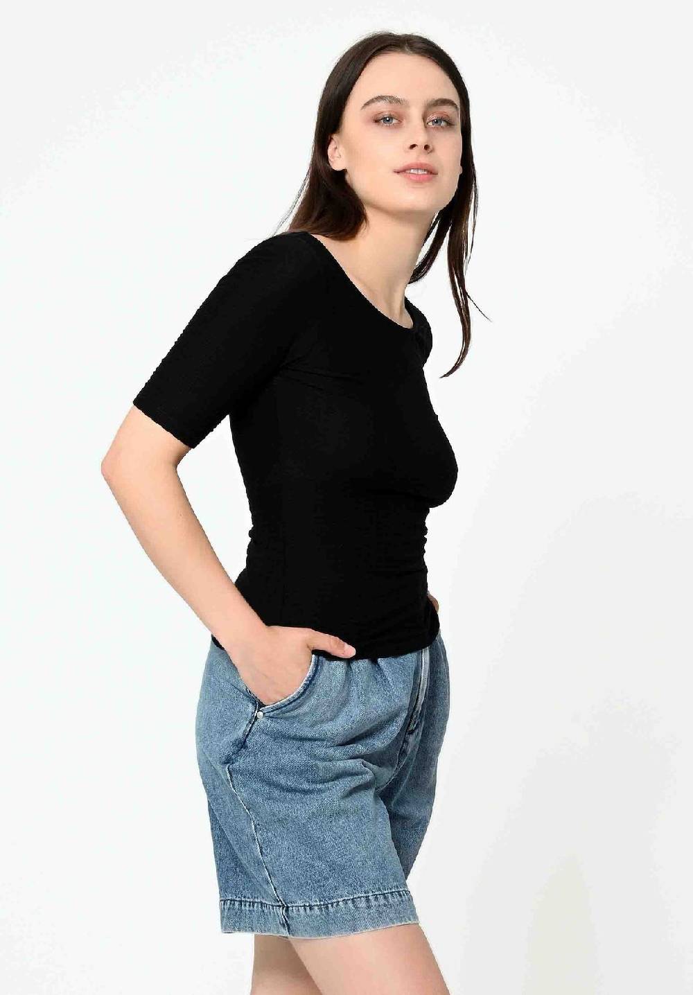 Lovjoi T-Shirt CYPERA