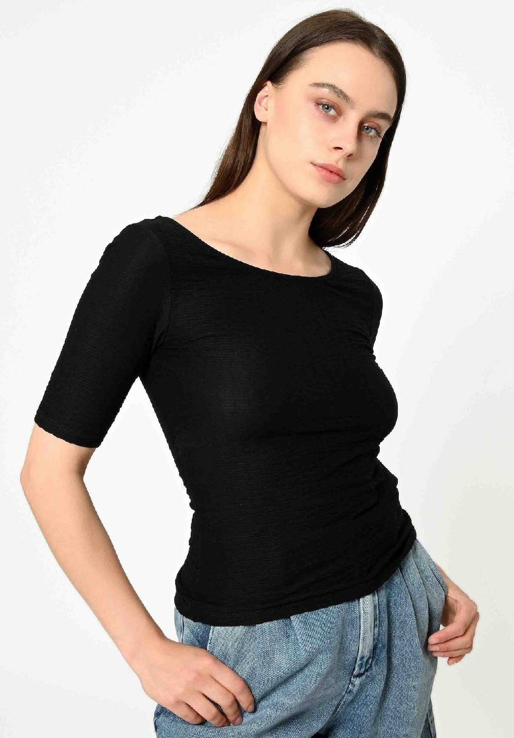 Lovjoi T-Shirt CYPERA