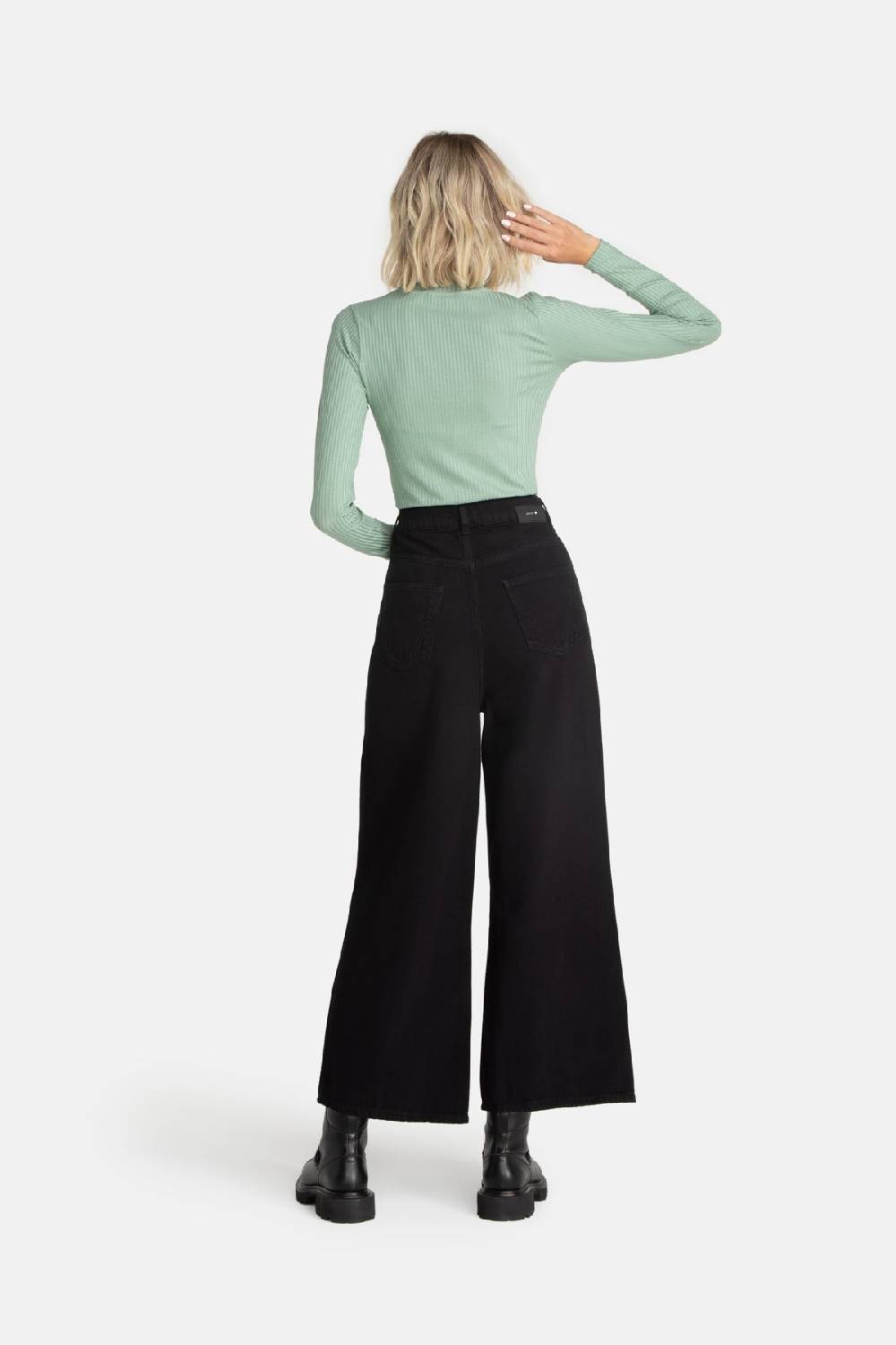 Lovjoi Wide Cropped Jeans BARLERIA Black Overdyed
