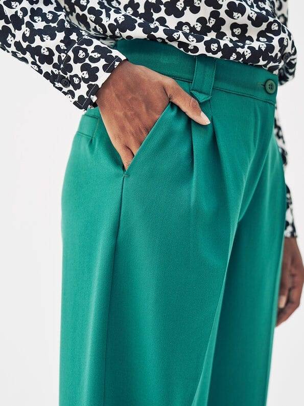 Mademoiselle YéYé Bundfaltenhose Mit Weitem Bein Aus Gabardine