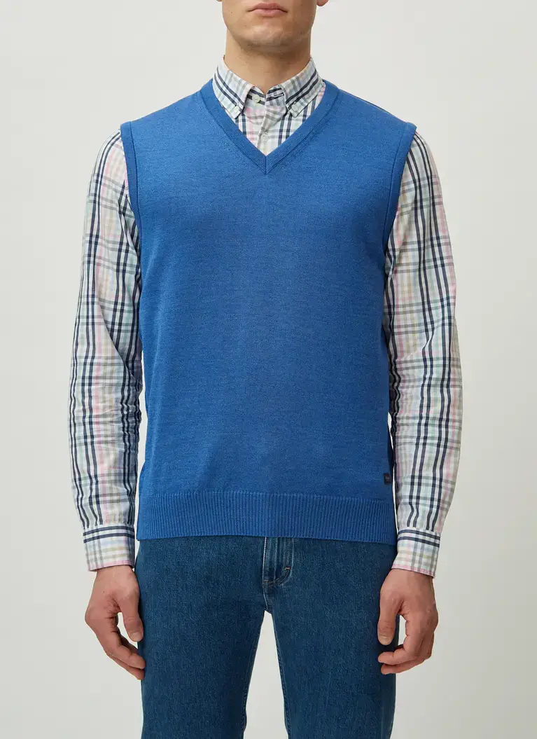 Maerz Muenchen Pullunder100% MerinowolleArt. Nr. 460000-355