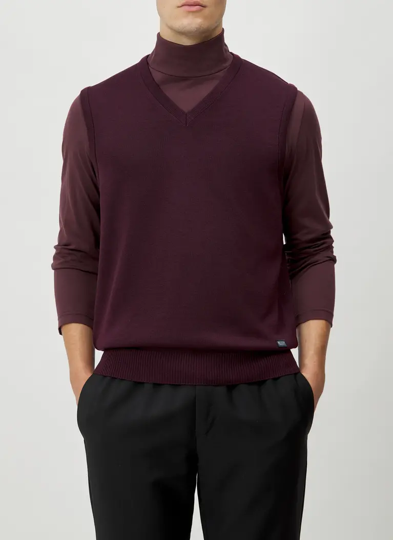 Maerz Muenchen Pullunder100% MerinowolleArt. Nr. 460000-488