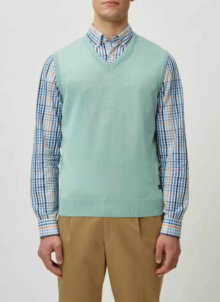 Maerz Muenchen Pullunder100% MerinowolleArt. Nr. 460090-206