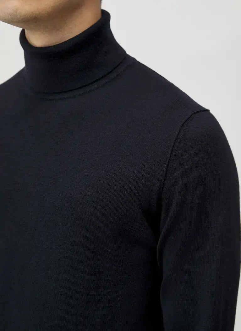 Maerz Muenchen Rollkragenpullover100% MerinowolleArt. Nr. 420600-399