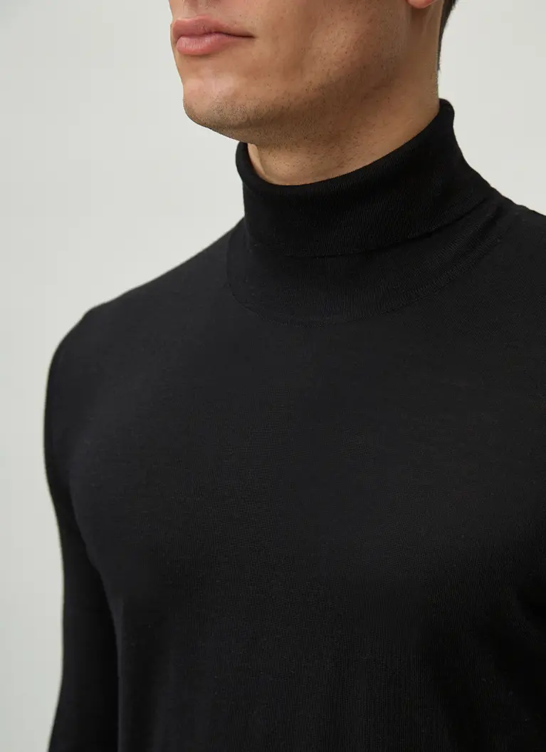 Maerz Muenchen RollkragenpulloverMerino-Seide-CashmereArt. Nr. 426500-595