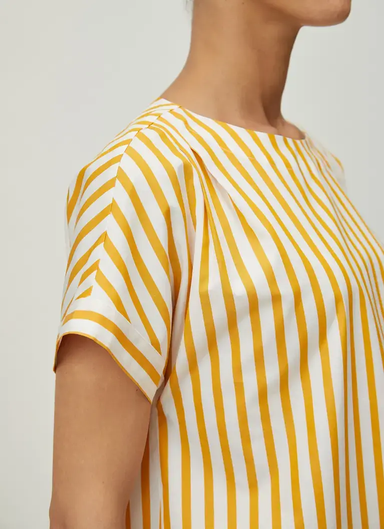 Maerz Muenchen Rundhalsbluse100% BaumwolleArt. Nr. 122001-640