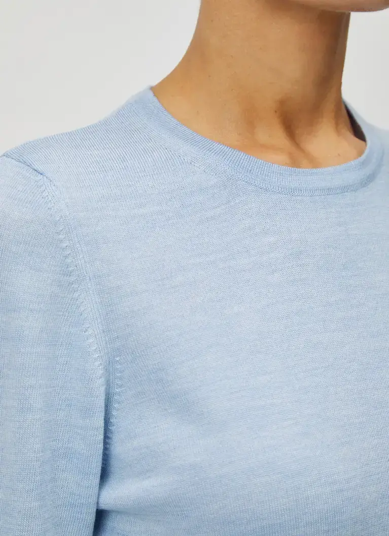 Maerz Muenchen Rundhalspullover100% MerinowolleArt. Nr. 301000-318