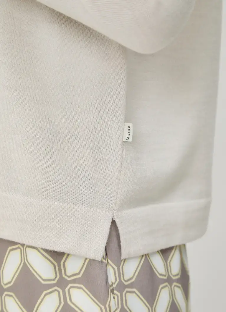 Maerz Muenchen Rundhalspullover100% MerinowolleArt. Nr. 308300-509