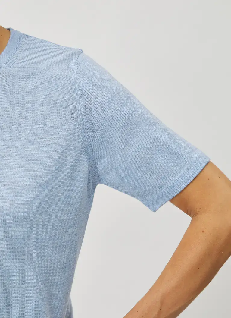 Maerz Muenchen Rundhalspullover100% MerinowolleArt. Nr. 315000-318