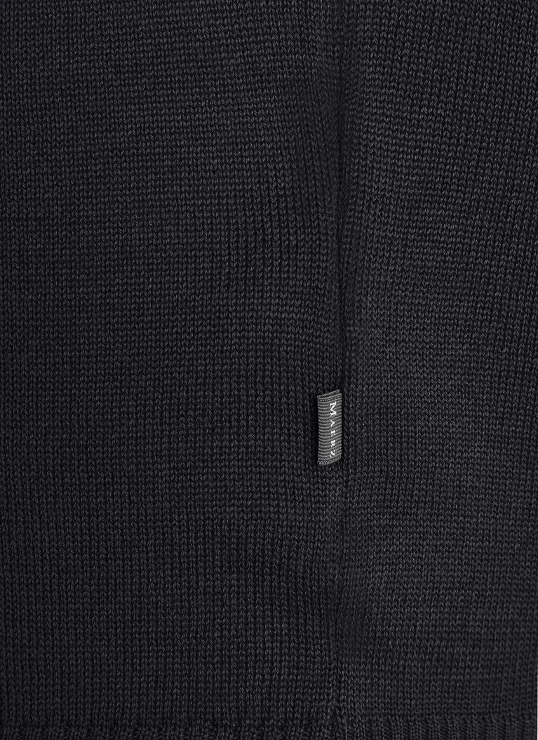 Maerz Muenchen Rundhalspullover100% MerinowolleArt. Nr. 490590-595