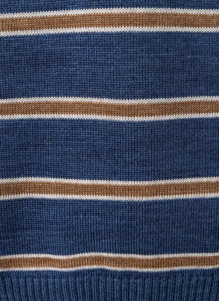 Maerz Muenchen Rundhalspullover100% MerinowolleArt. Nr. 494901-380