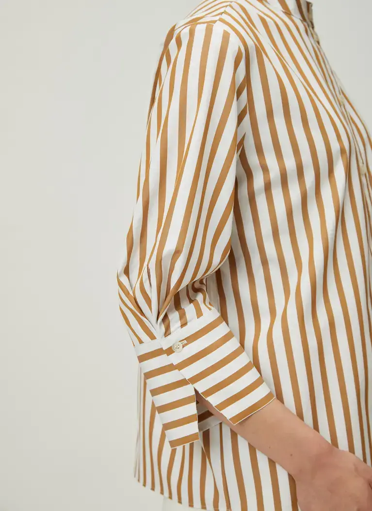 Maerz Muenchen Stehkragen-Bluse100% BaumwolleArt. Nr. 118401-144