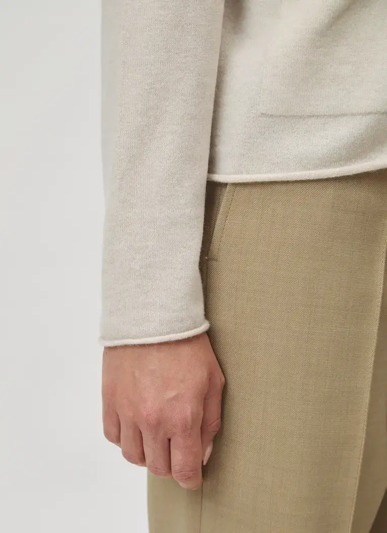 Maerz Muenchen Strickjacke100% Geelong-WolleArt. Nr. 244000-112