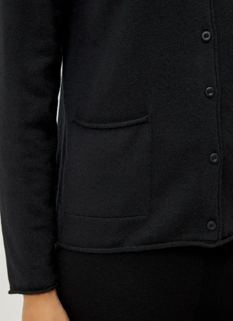 Maerz Muenchen Strickjacke100% Geelong-WolleArt. Nr. 244000-595