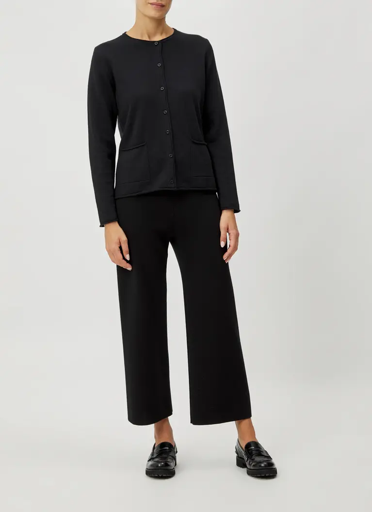 Maerz Muenchen Strickjacke100% Geelong-WolleArt. Nr. 244000-595