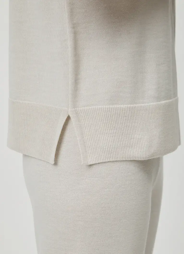 Maerz Muenchen Strickjacke100% MerinowolleArt. Nr. 203000-509