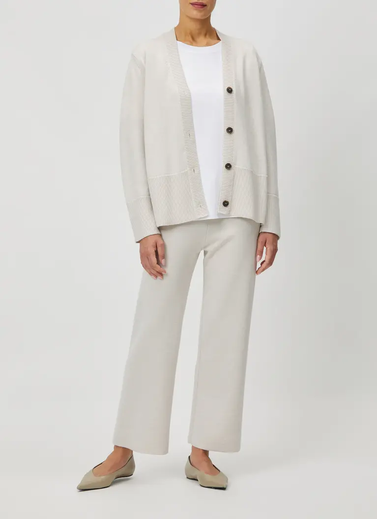 Maerz Muenchen Strickjacke100% MerinowolleArt. Nr. 259600-509