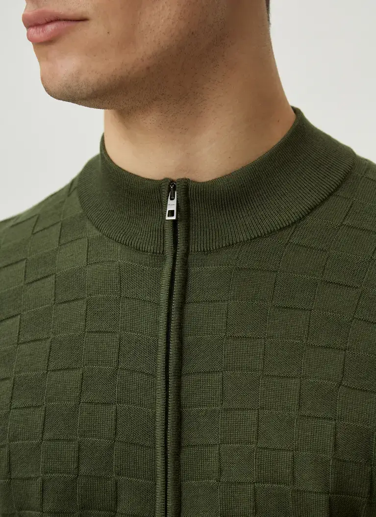 Maerz Muenchen Strickjacke100% MerinowolleArt. Nr. 507900-297