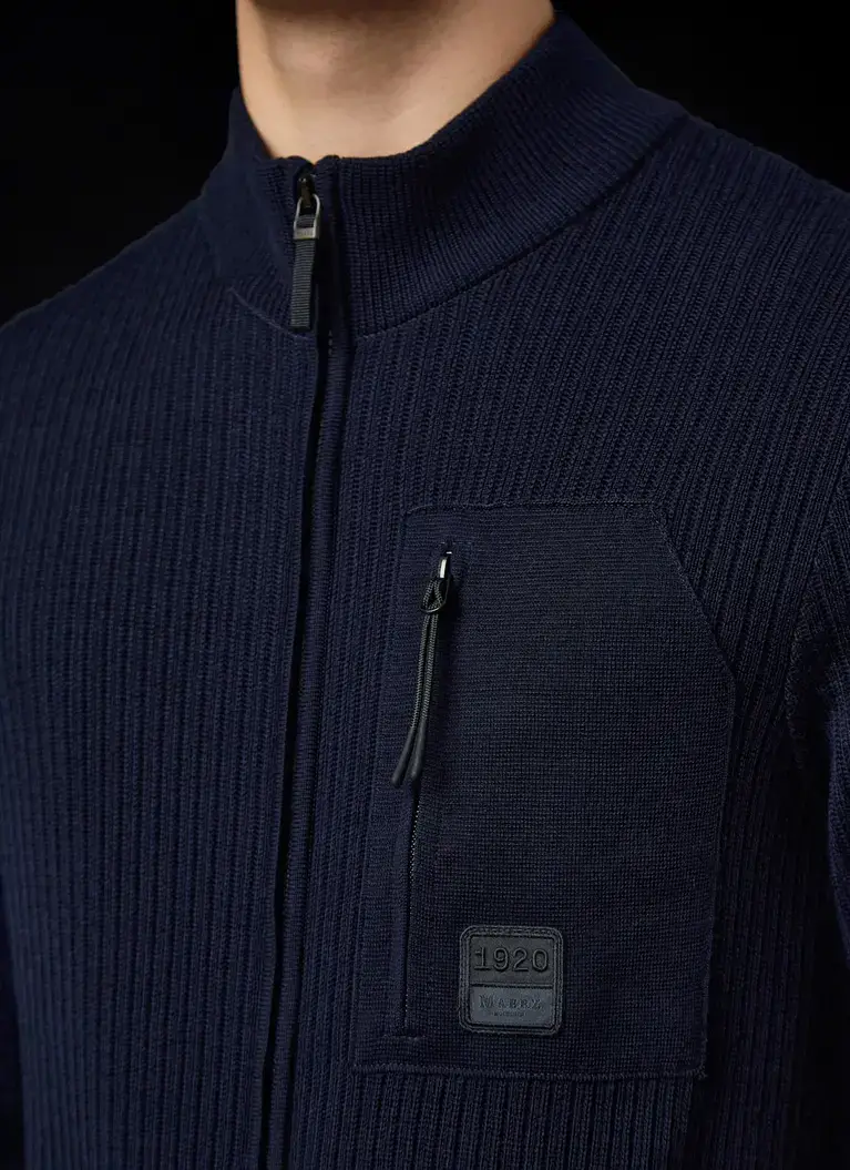 Maerz Muenchen Strickjacke100% MerinowolleArt. Nr. 590300-399