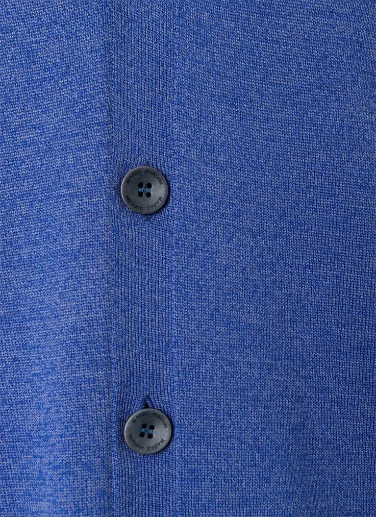 Maerz Muenchen Strickjacke100% MerinowolleArt. Nr. 590800-355