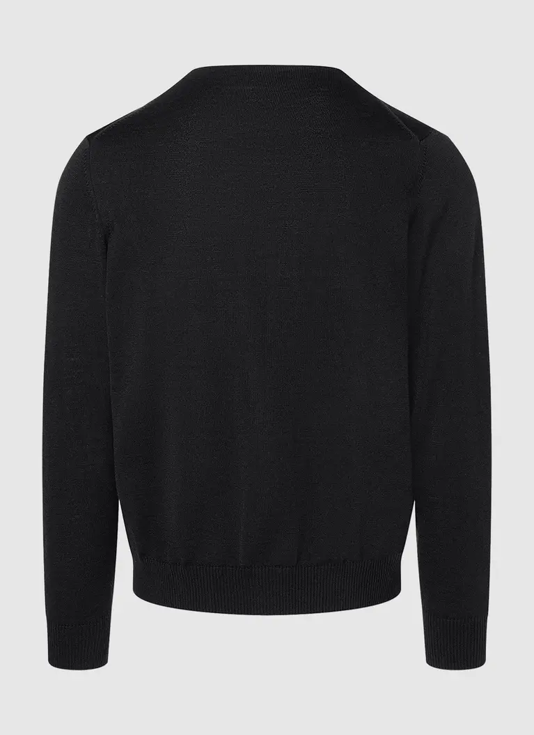 Maerz Muenchen Strickjacke100% MerinowolleArt. Nr. 590890-595