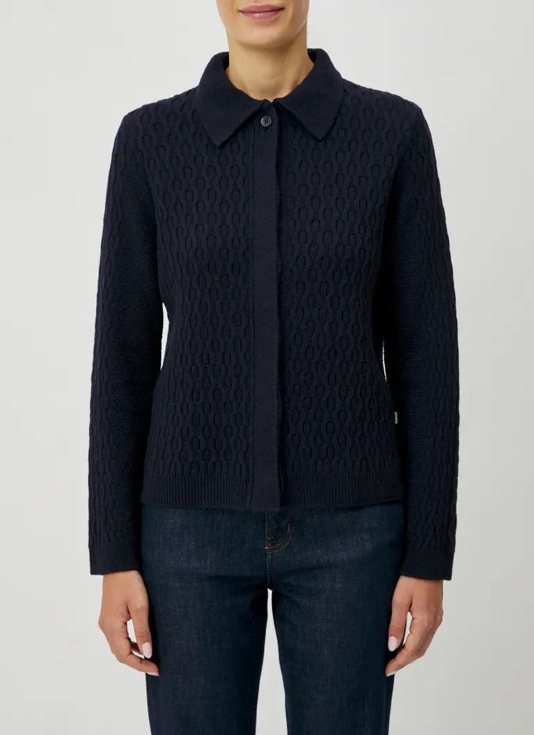 Maerz Muenchen Strickjacke100% SchurwolleArt. Nr. 257700-399