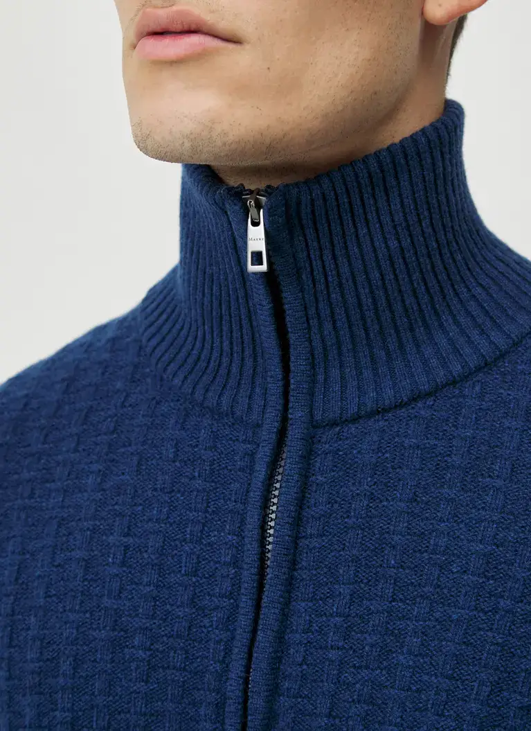 Maerz Muenchen Strickjacke100% SchurwolleArt. Nr. 543000-353