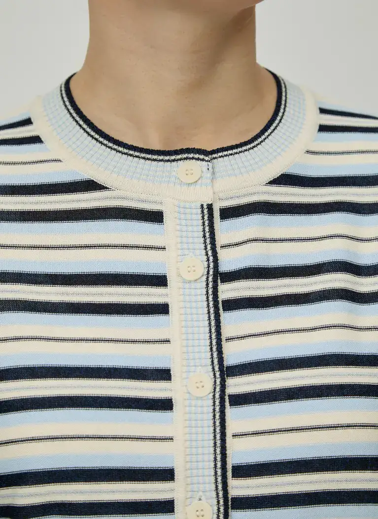 Maerz Muenchen StrickjackeBaumwoll-Viskose-MischungArt. Nr. 250801-340