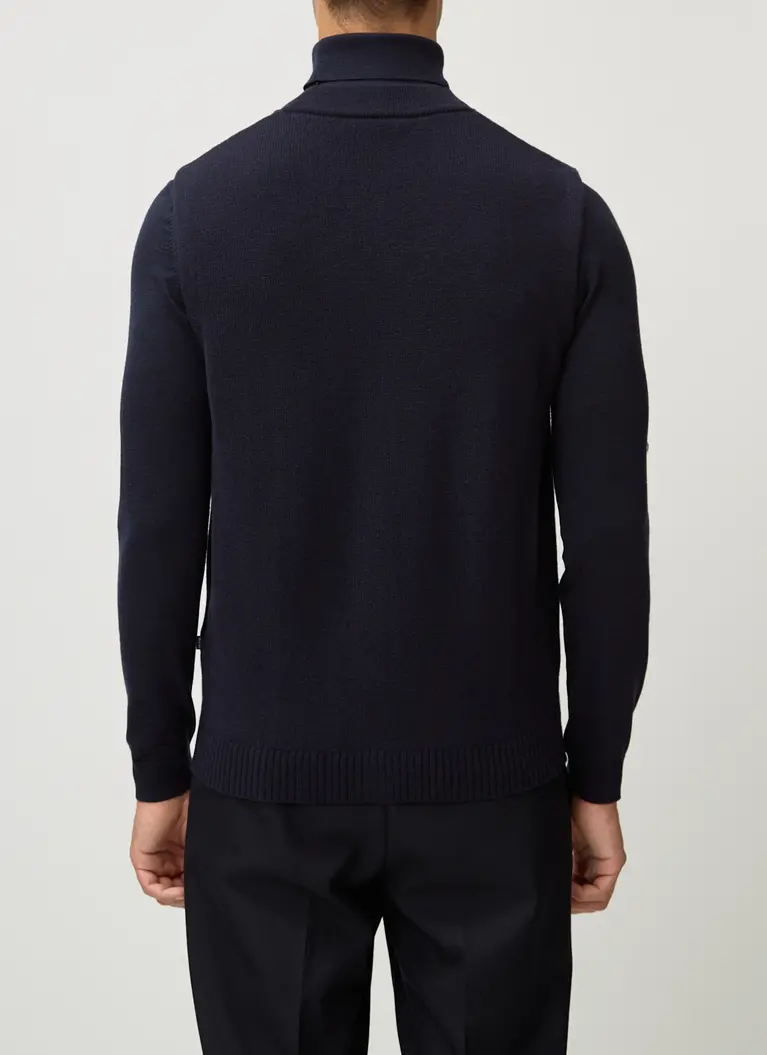 Maerz Muenchen Strickweste100% Geelong-WolleArt. Nr. 553600-399