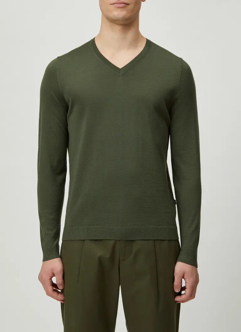 Maerz Muenchen V-Pullover100% MerinowolleArt. Nr. 403800-297