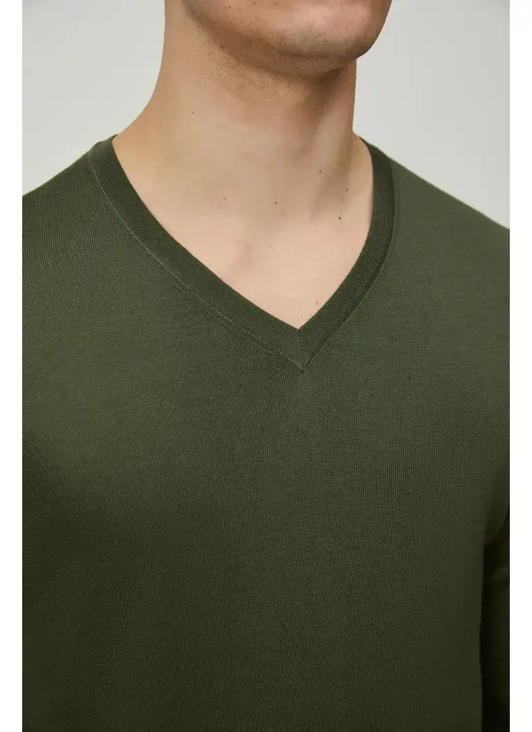 Maerz Muenchen V-Pullover100% MerinowolleArt. Nr. 403800-297