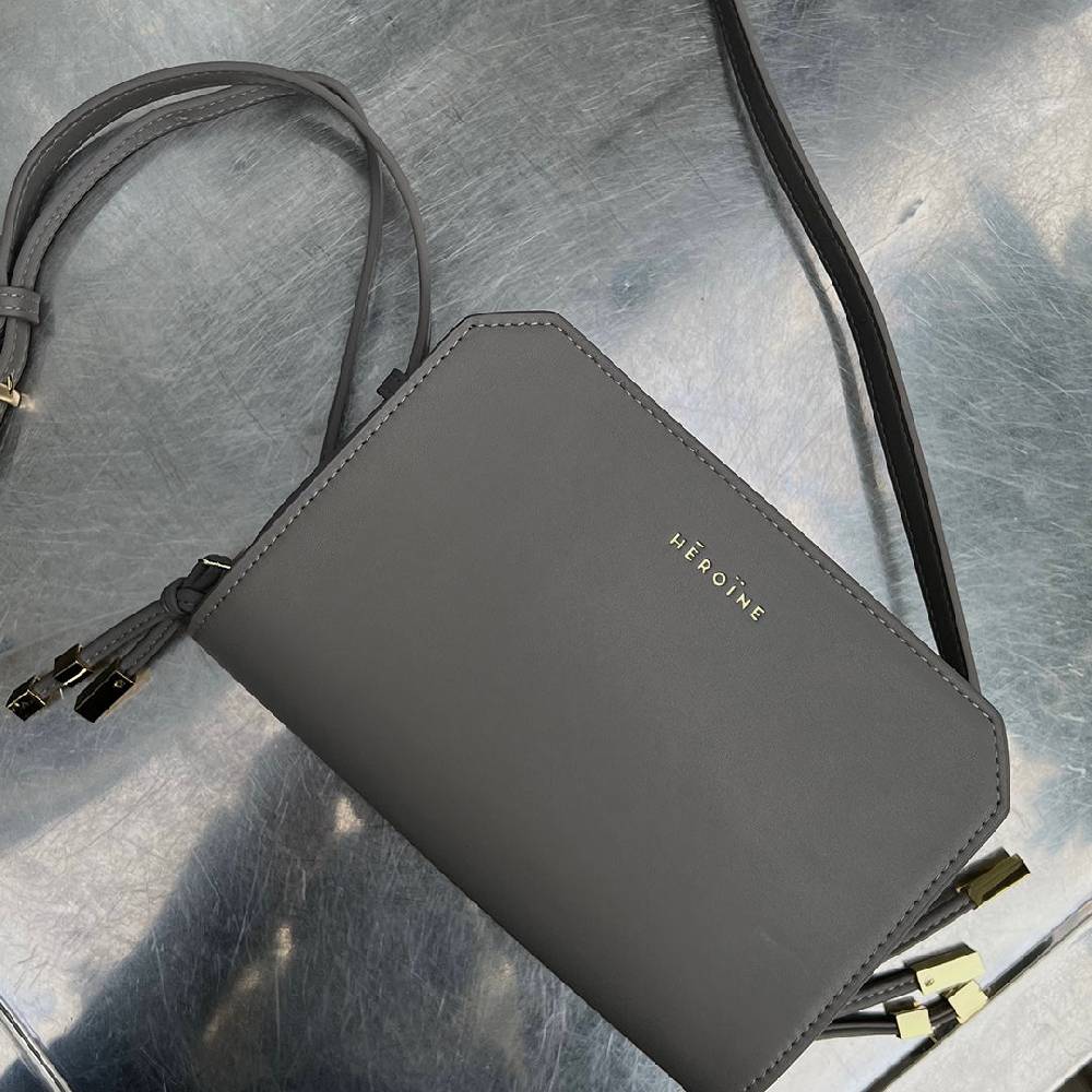 Maison Héroïne PHELINE PHONE