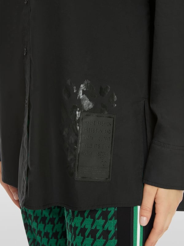 Marc Cain Bedruckte Hemdbluse "Rethink Together"