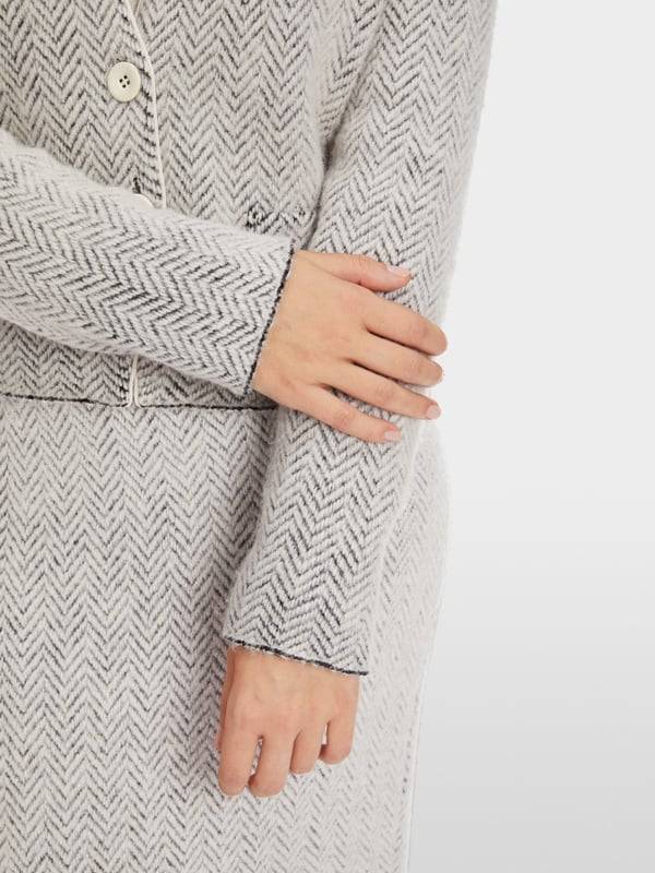 Marc Cain Eleganter Cardigan Knitted In Germany