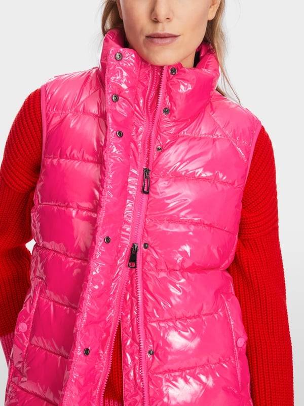 Marc Cain Glänzende Steppweste Mit Stehkragen