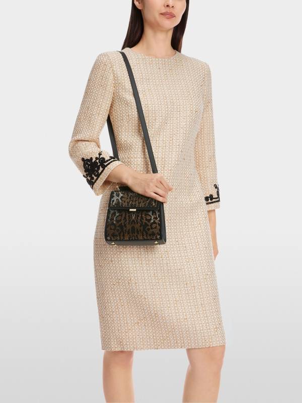 Marc Cain Glitzerndes Kleid Mit Stickerei