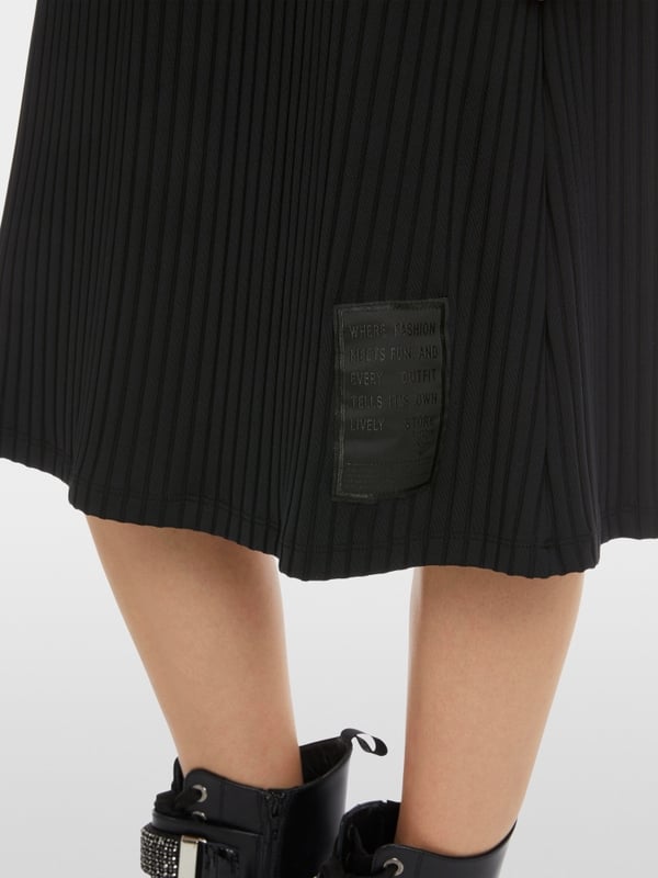 Marc Cain Kleid Im Rippenstrick-Muster