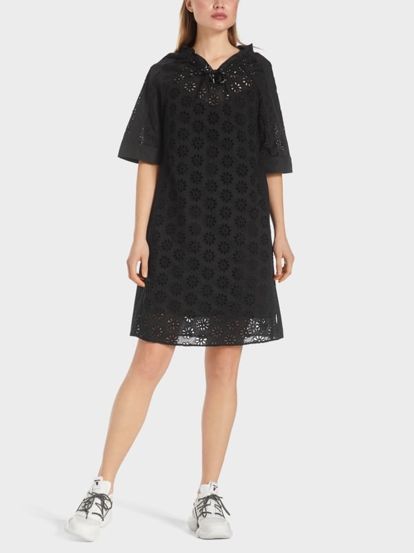 Marc Cain Kleid mit Lochstickerei