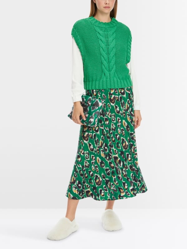 Marc Cain Knitted in Germany Pullunder mit Zopf