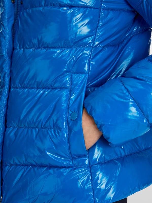 Marc Cain Körpernahe Outdoor-Jacke Mit Kapuze