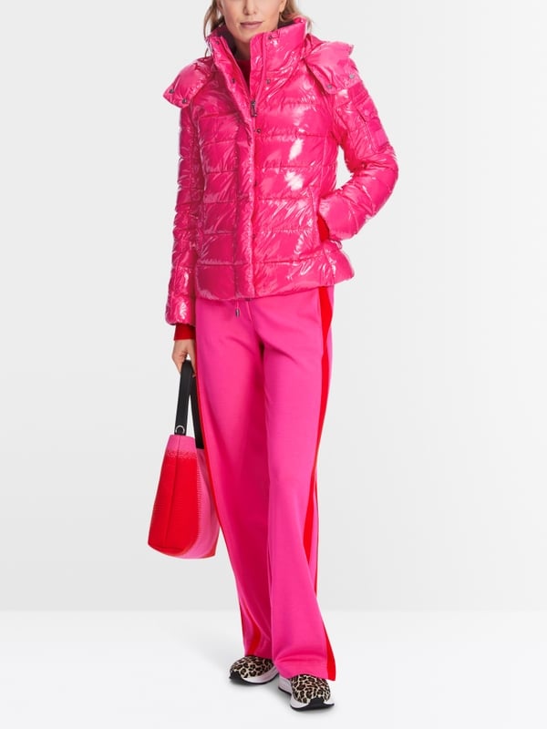 Marc Cain Körpernahe Outdoor-Jacke mit Kapuze