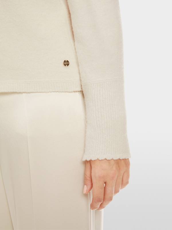 Marc Cain Körpernaher Sweater Knitted In Germany