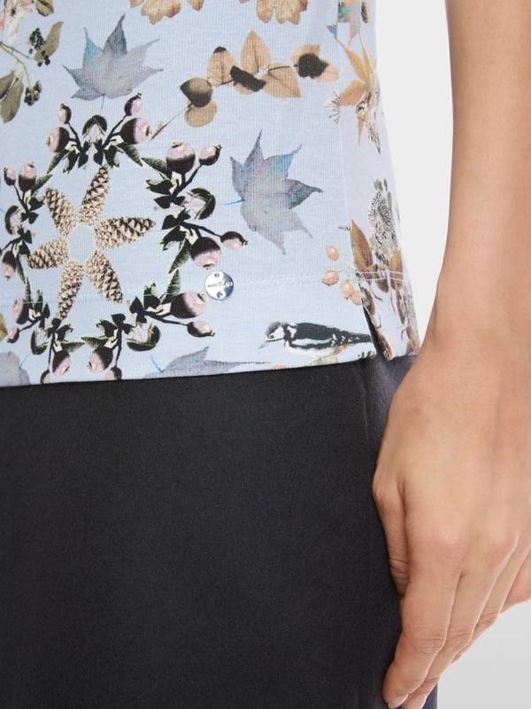 Marc Cain Körpernahes T-Shirt In Baumwollripp