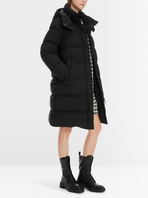 Marc Cain Langer Daunenmantel