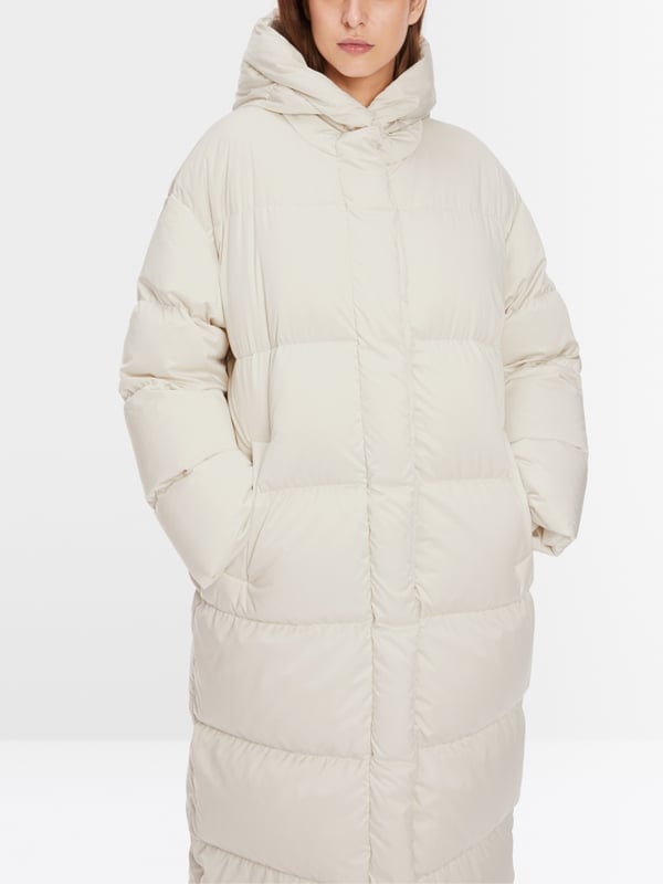 Marc Cain Langer Daunenmantel Mit Kapuze