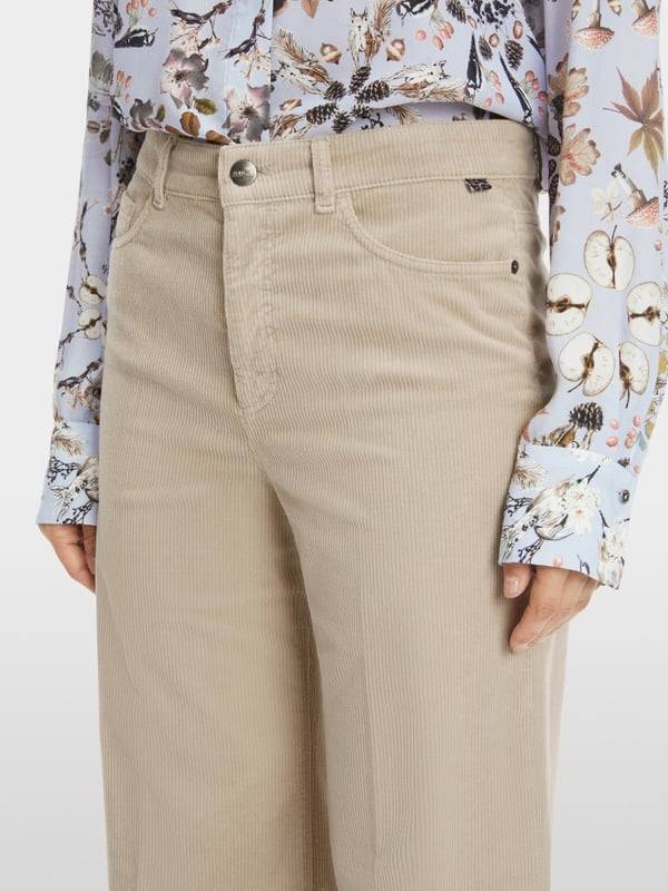 Marc Cain Lässige Cordhose Modell WARRI