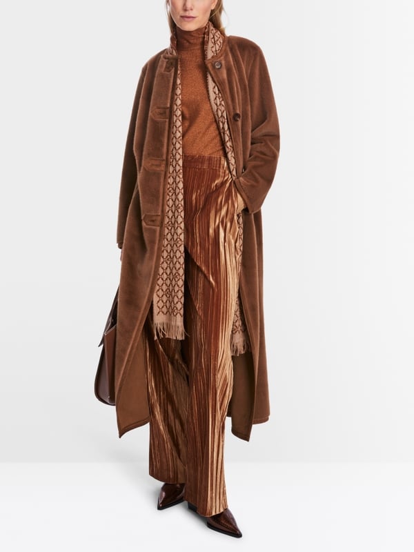 Marc Cain Mantel im Fun Fur