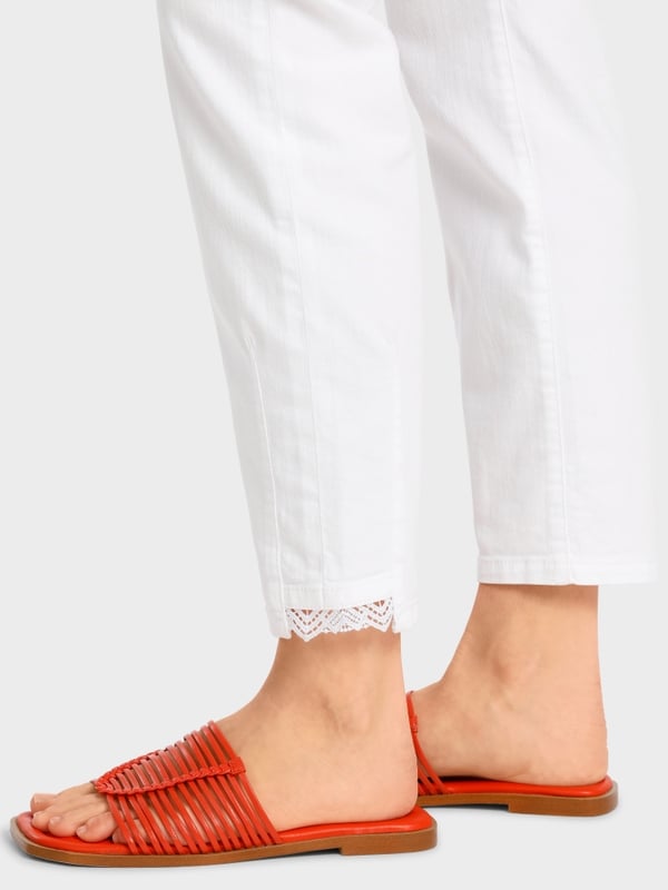 Marc Cain Modell SILEA – Jeans “Rethink Together”